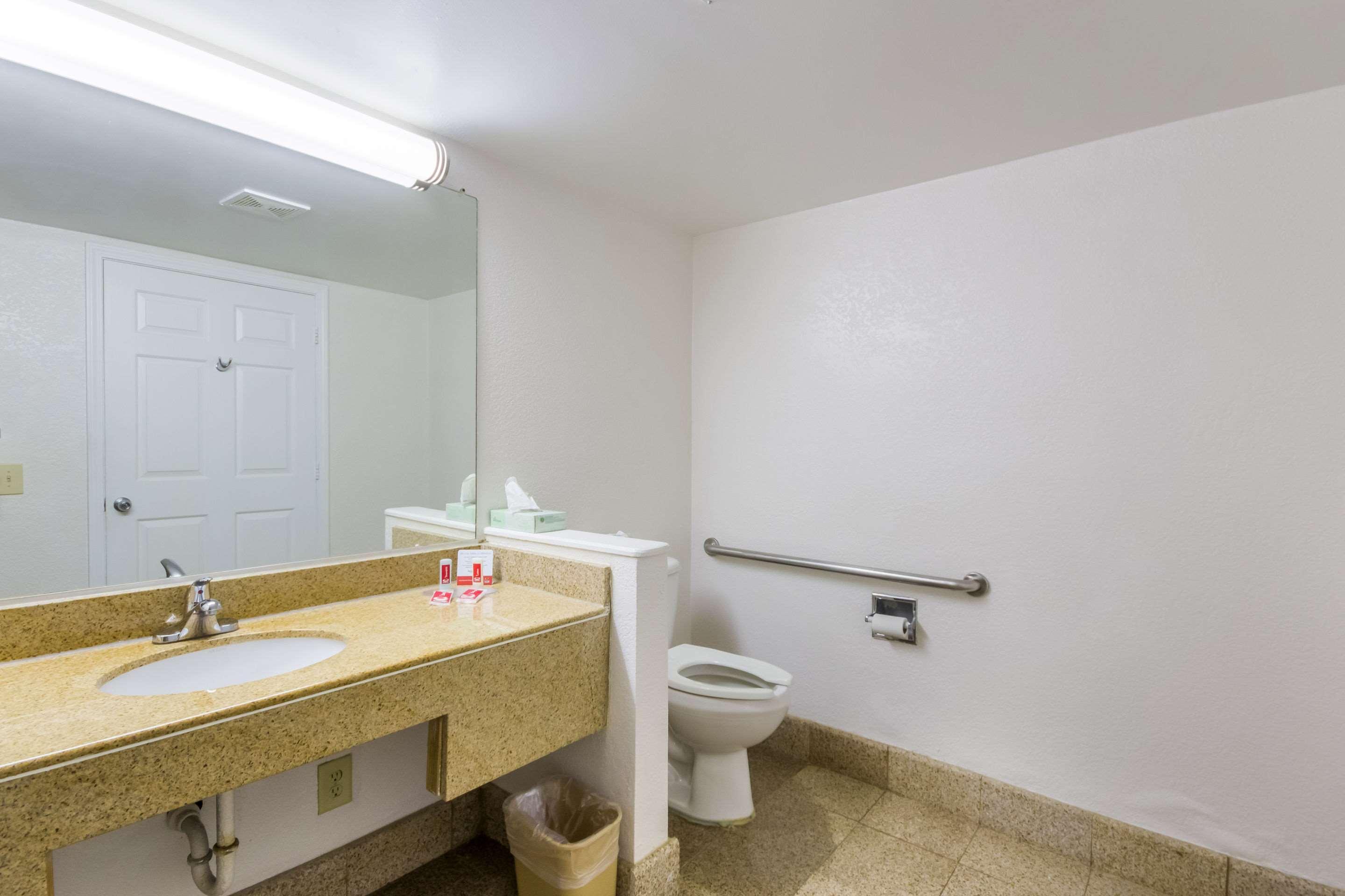 Econo Lodge Little Creek Норфолк Екстер'єр фото