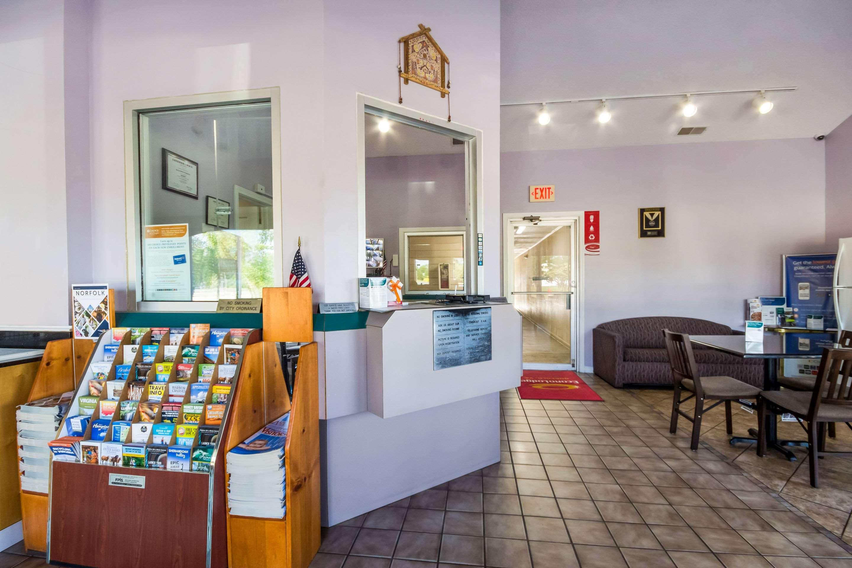 Econo Lodge Little Creek Норфолк Екстер'єр фото