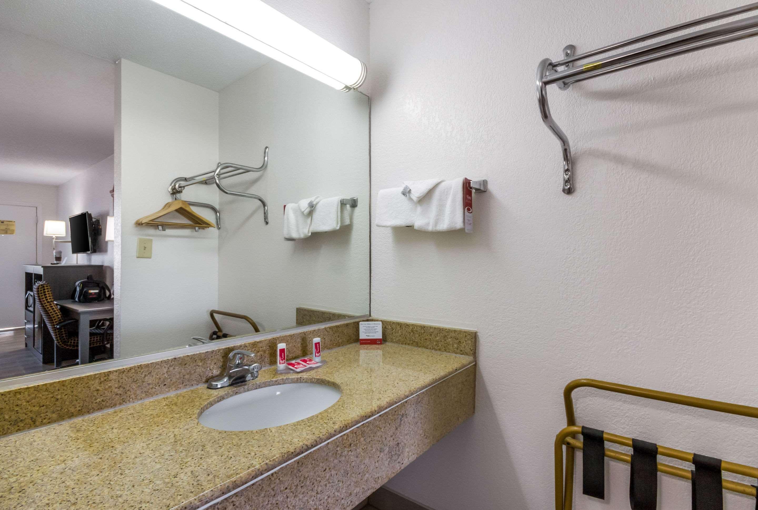 Econo Lodge Little Creek Норфолк Екстер'єр фото