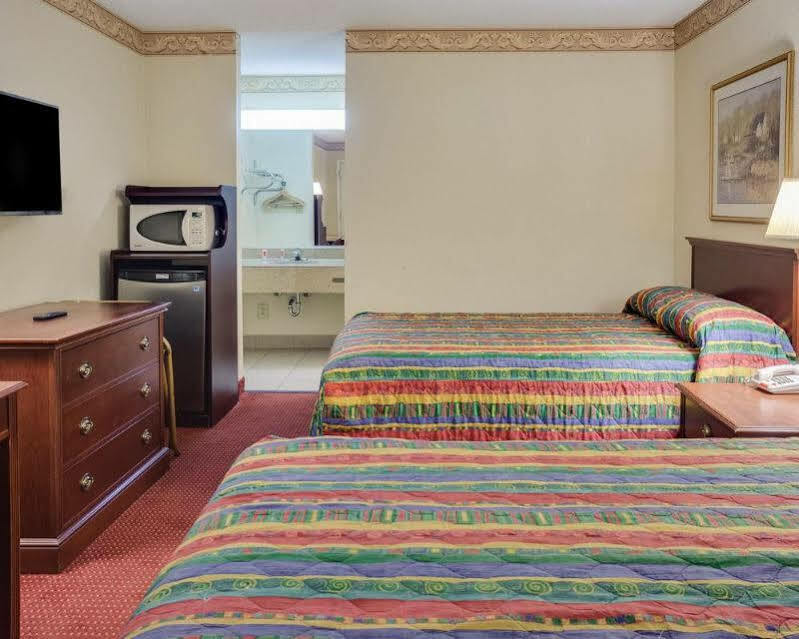 Econo Lodge Little Creek Норфолк Екстер'єр фото